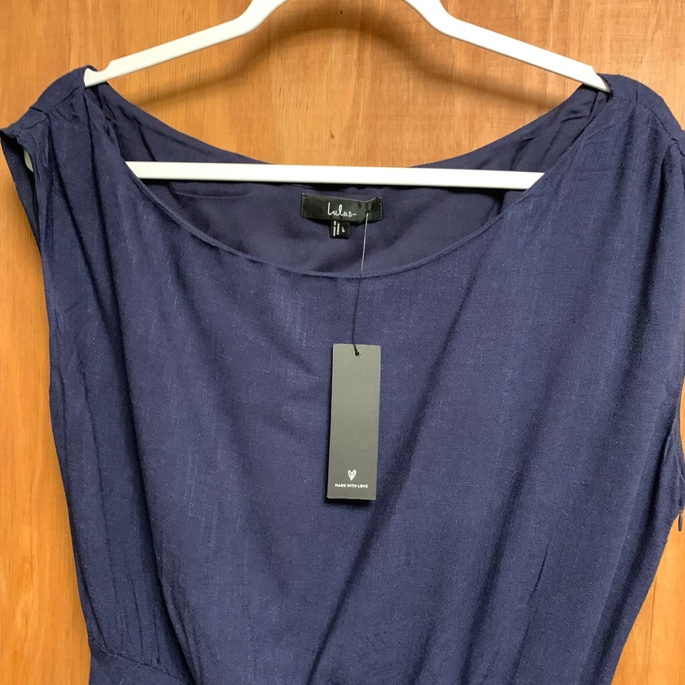 Lulu's Navy Maxi Dress- chic and classy - this dress has it all!